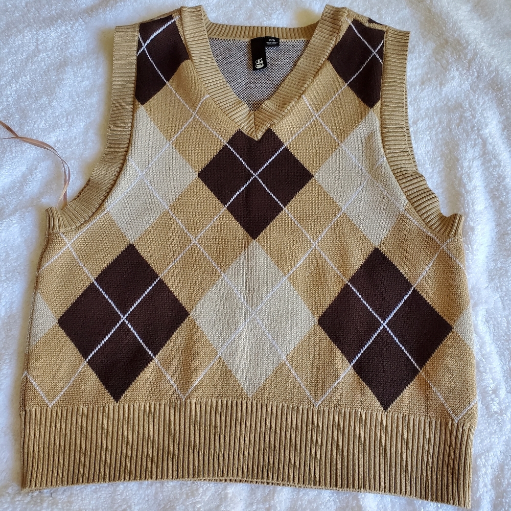 Sweater vest